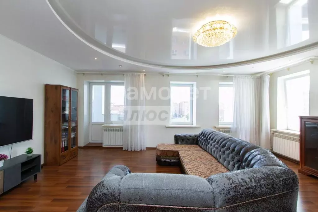 2-к кв. Томская область, Томск просп. Фрунзе, 18 (106.9 м) - Фото 1