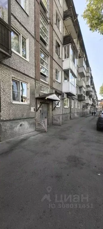 2-к кв. Иркутская область, Иркутск ул. Володарского, 9 (44.0 м) - Фото 1