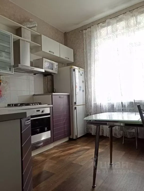 3-к кв. Саратовская область, Саратов ул. 2-я Садовая, 96а (69.0 м) - Фото 0
