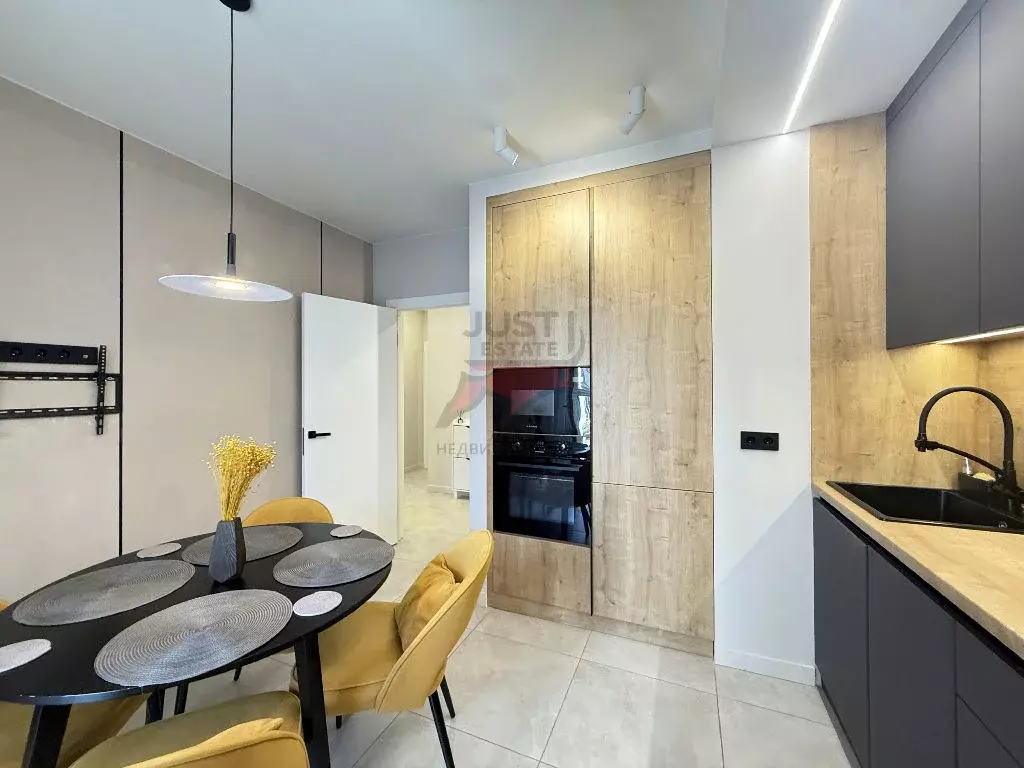 Продается 2-комнатная квартира - Фото 2