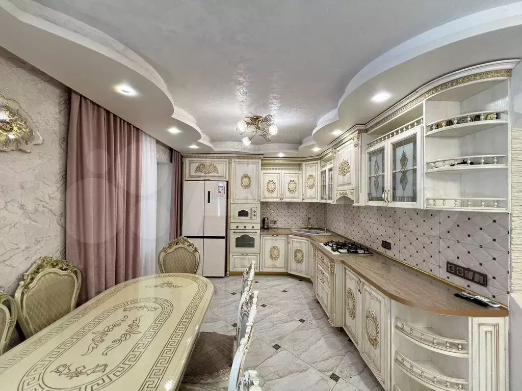 3-к. квартира, 79,4 м, 1/3 эт. - Фото 0