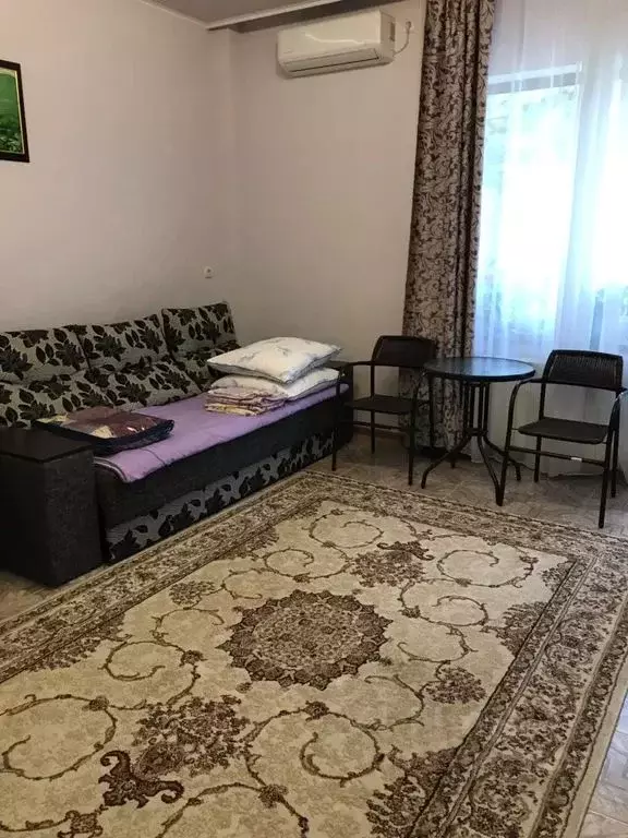 Комната Крым, Алушта городской округ, Партенит пгт ул. Солнечная, 13А - Фото 0