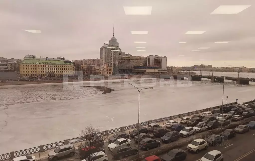 Офис в Санкт-Петербург Петроградская наб., 22 (250 м) - Фото 1