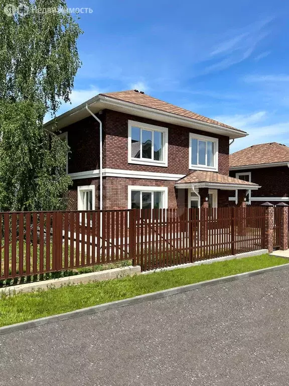 Дом в Утечино, Садовая улица (170 м) - Фото 1