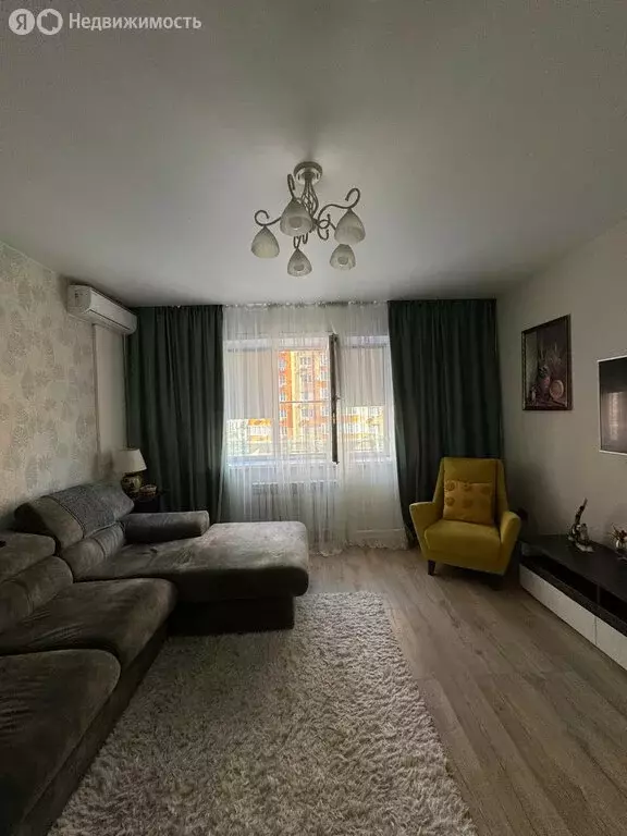 1-комнатная квартира: Астрахань, 1-й Аршанский переулок, 6 (59.7 м) - Фото 1