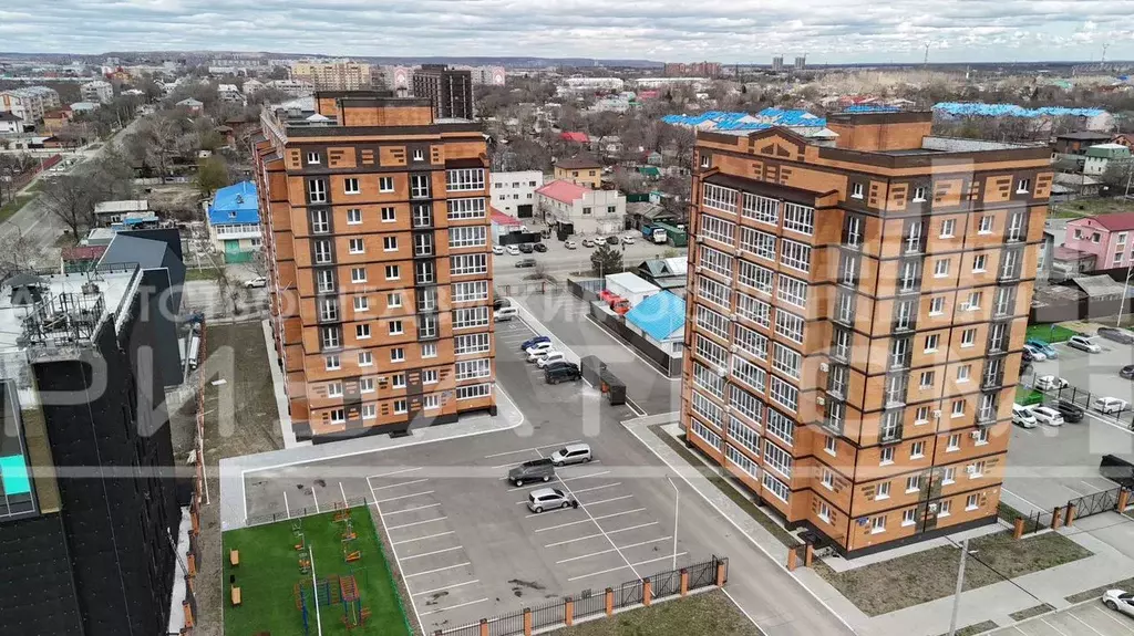 2-к. квартира, 58 м, 4/9 эт. - Фото 1