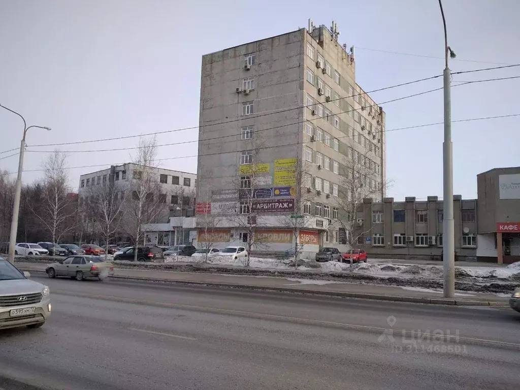 Помещение свободного назначения в Тюменская область, Тюмень ул. ... - Фото 1