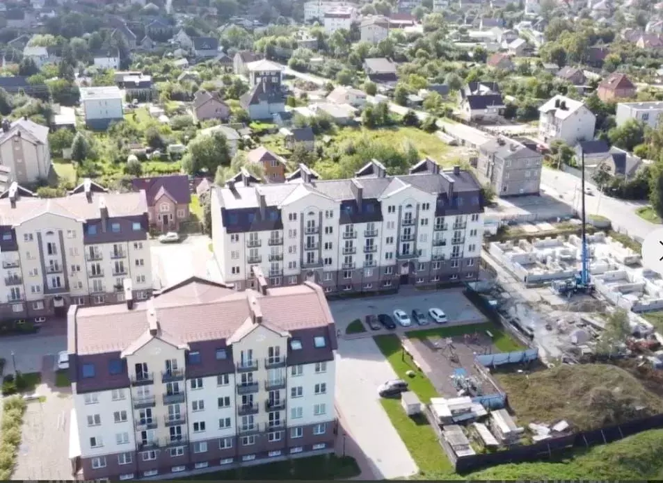 3-к. квартира, 85 м, 1/7 эт. - Фото 0