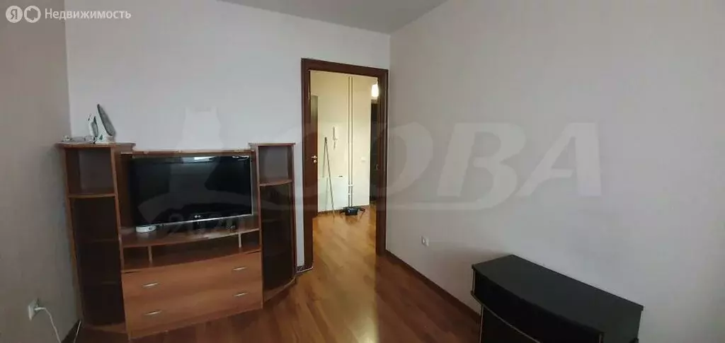 1-комнатная квартира: Тобольск, 7-й микрорайон, 48 (27.2 м) - Фото 2