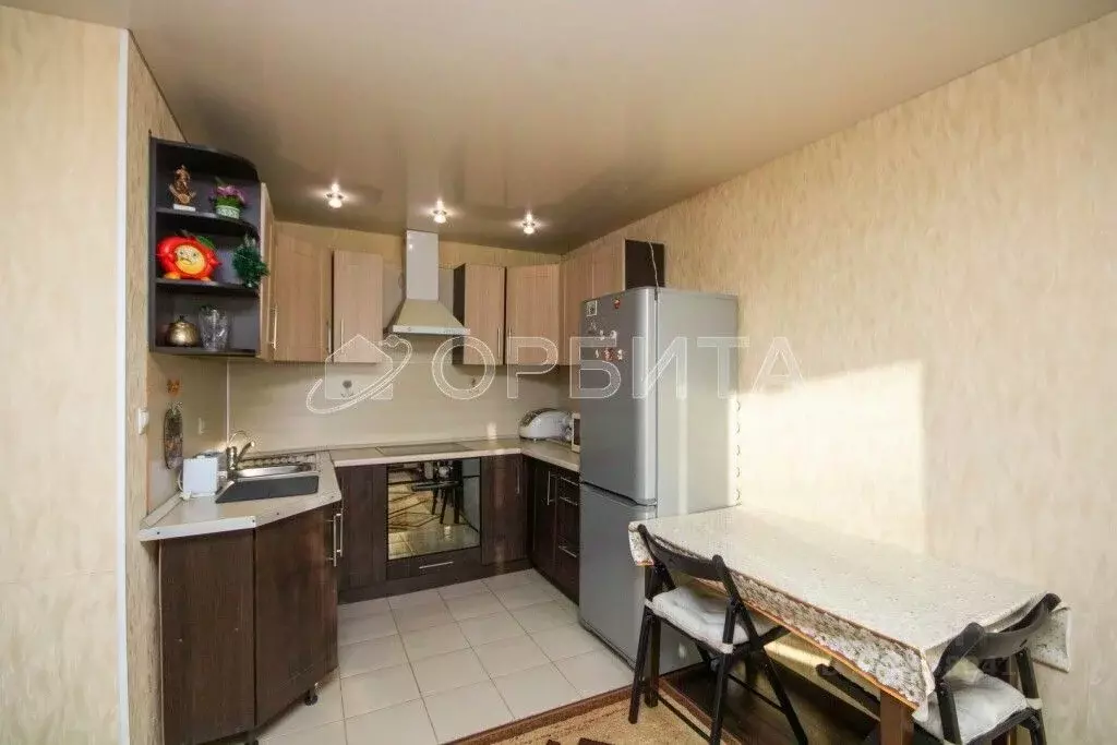 1-к кв. Тюменская область, Тюмень Метелева мкр, ул. Метелевская, 7 ... - Фото 1