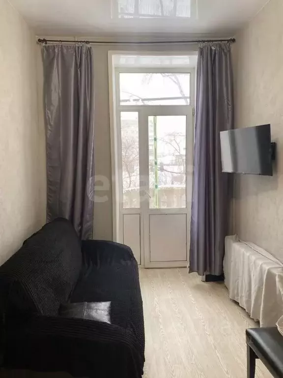 Комната Хабаровский край, Хабаровск ул. Синельникова, 5 (12.0 м) - Фото 1