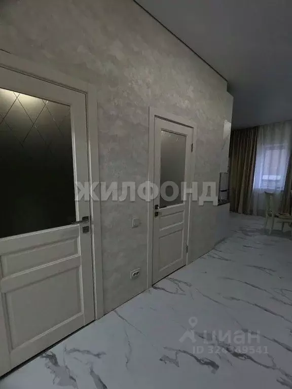 3-к кв. Хакасия, Абакан ул. Кирова, 214Ак2 (72.6 м) - Фото 2