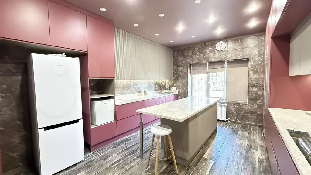 Дом 230 м на участке 6 сот. - Фото 1