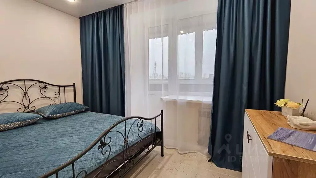 2-к кв. Свердловская область, Екатеринбург ул. Малышева, 120 (36.0 м) - Фото 0