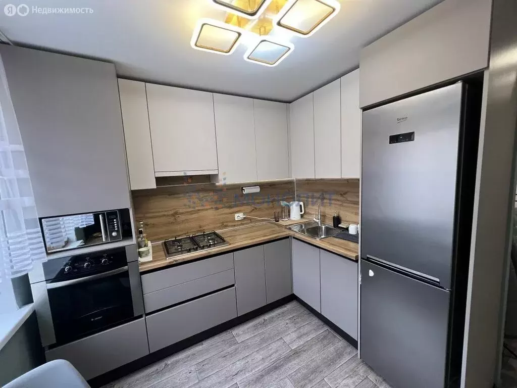 1-комнатная квартира: Нижний Новгород, улица Космонавта Комарова, 2к2 ... - Фото 2