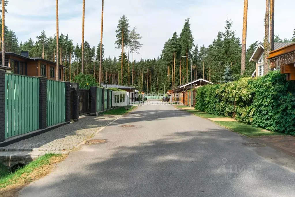 Участок в Санкт-Петербург, Санкт-Петербург, Зеленогорск Курортная ул., ... - Фото 1