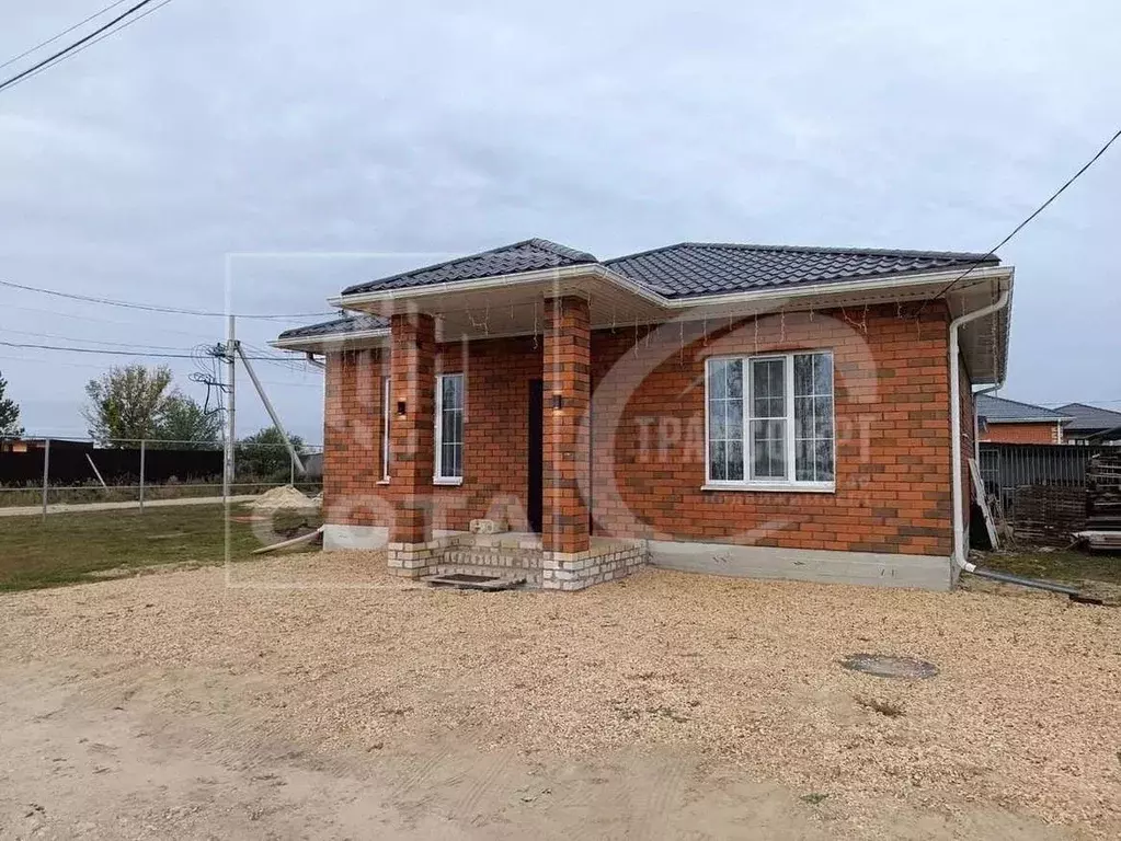 Дом в Воронежская область, Новоусманский район, с. Бабяково ул. ... - Фото 1