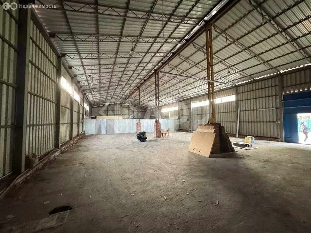 Склад (300 м) - Фото 1