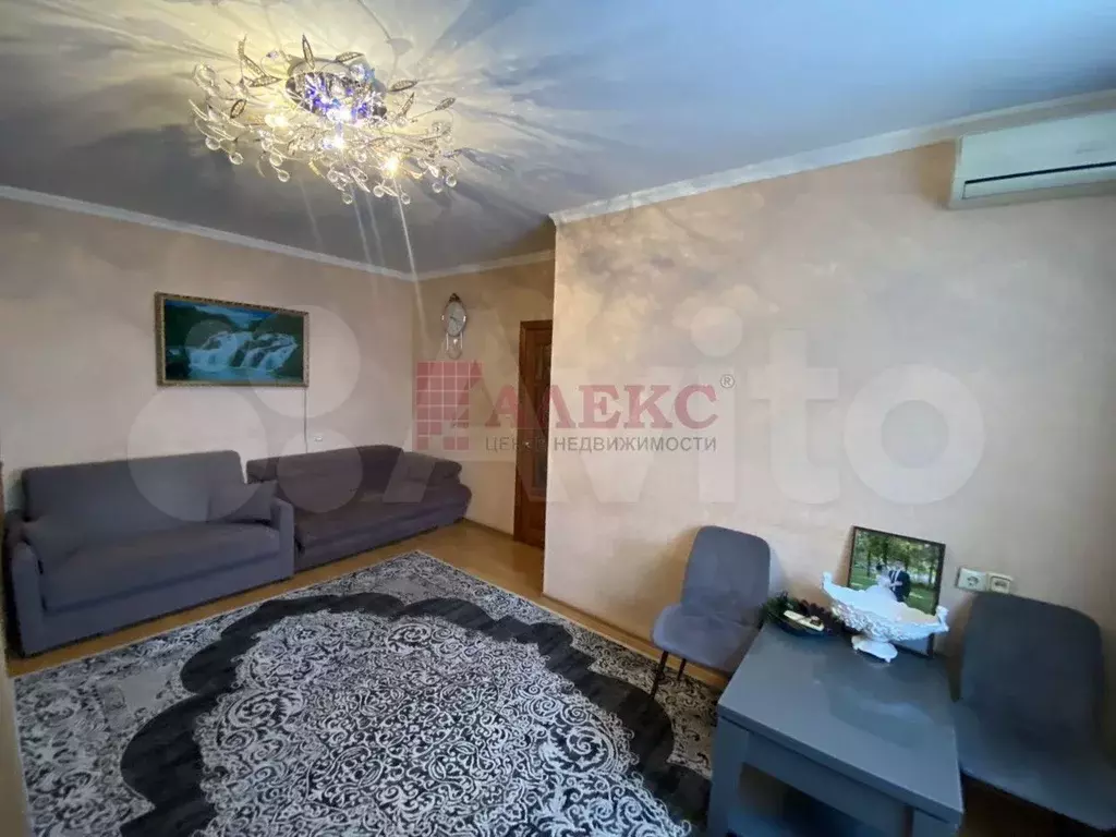 2-к. квартира, 48 м, 2/5 эт. - Фото 1