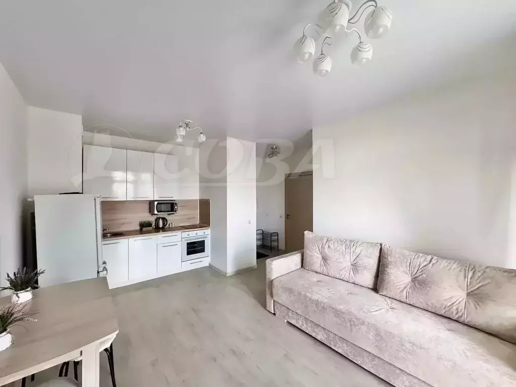 1-к кв. Тюменская область, Тюмень ул. Владимира Бахарева, 1к1 (38.0 м) - Фото 2