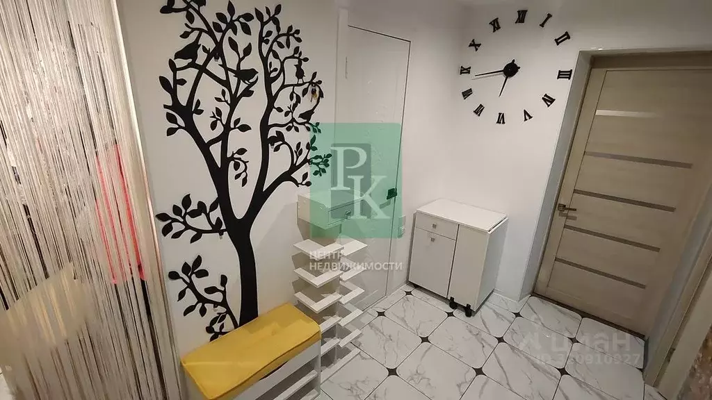 1-к кв. Севастополь, Севастополь, Инкерман г. ул. Погорелова, 23 (29.7 ... - Фото 1