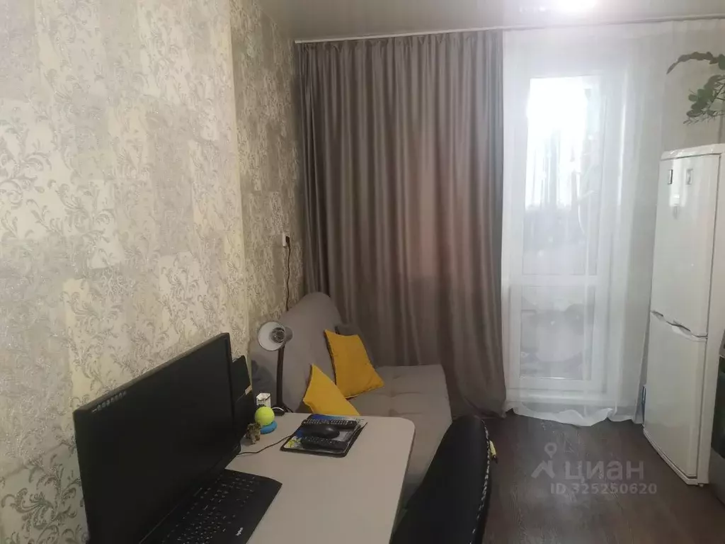 1-к кв. Алтайский край, Барнаул ул. Антона Петрова, 254 (41.0 м) - Фото 1