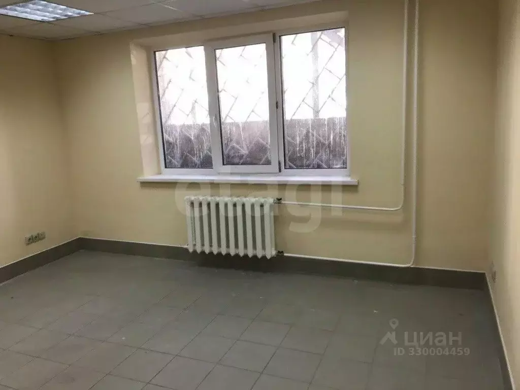 Помещение свободного назначения в Тюменская область, Тюмень Солнечный ... - Фото 1