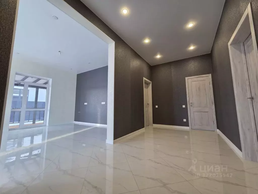 Коттедж в Свердловская область, Сысертский муниципальный округ, с. ... - Фото 1