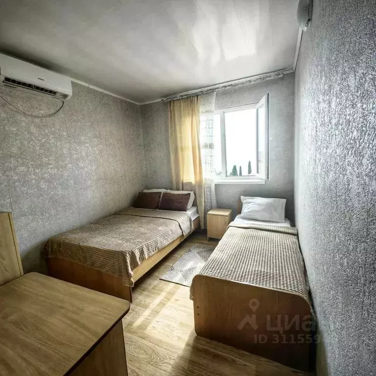 Комната Краснодарский край, Сочи ул. Декабристов, 83 - Фото 1