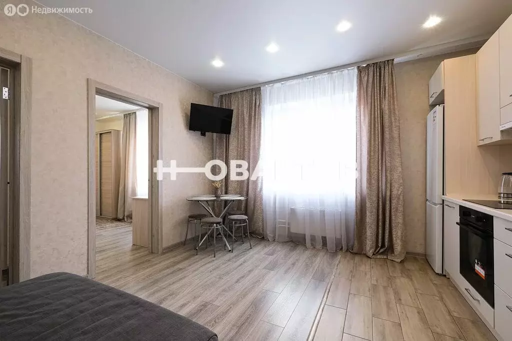 2-комнатная квартира: Новосибирск, улица Ватутина, 93/2 (54 м) - Фото 0