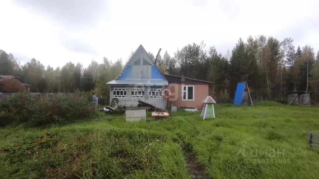 Дом в Коми, Корткеросский район, Додзь муниципальное образование, Асыв ... - Фото 1