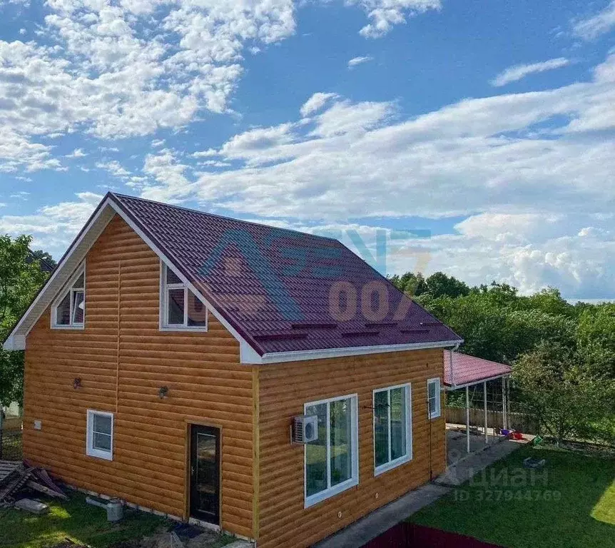 Дом в Белгородская область, Белгород ул. Имени Н.Б. Голицына (140 м) - Фото 1