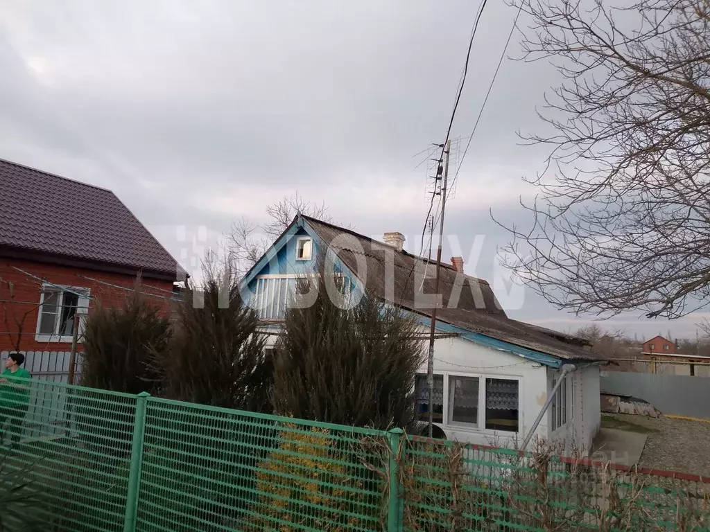 Дом в Краснодарский край, Абинский район, Ахтырское городское ... - Фото 1