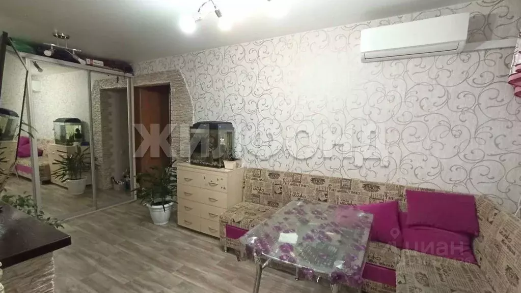 3-к кв. Новосибирская область, Новосибирск ул. Гоголя, 190 (60.3 м) - Фото 0