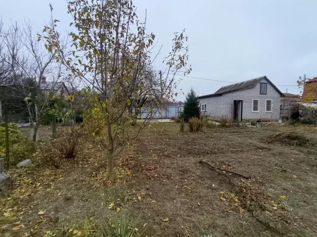 Участок в Волгоградская область, Среднеахтубинский район, Фрунзенское ... - Фото 0