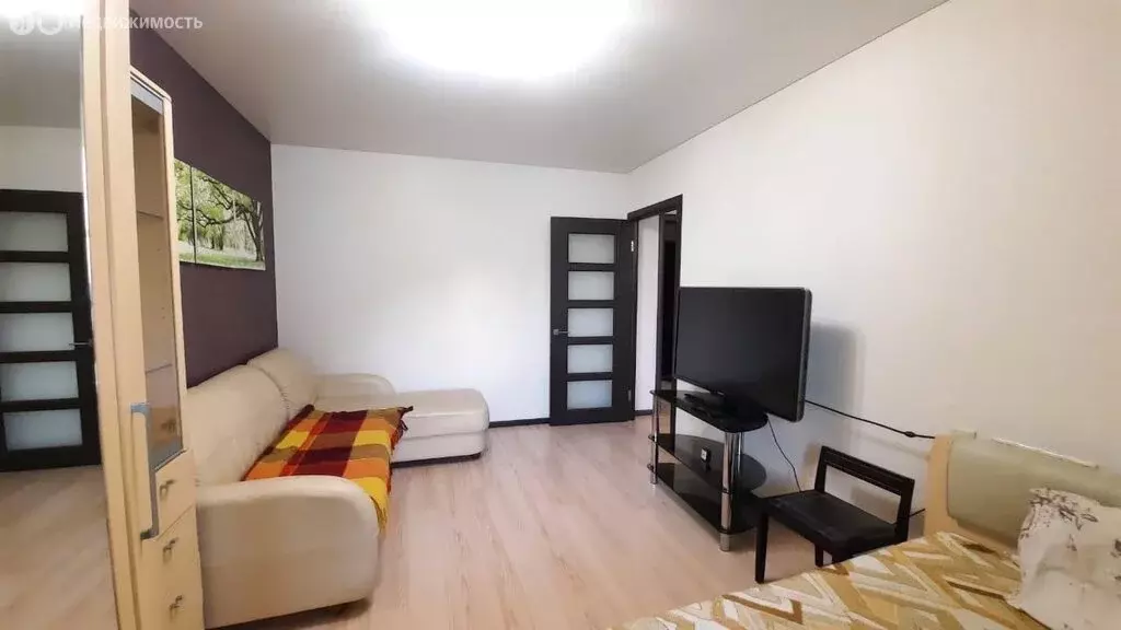 1-комнатная квартира: Уфа, улица Габдуллы Амантая, 12к2 (36 м) - Фото 1