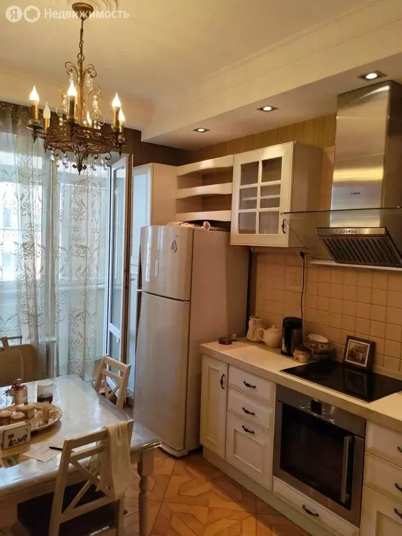 3-комнатная квартира: Санкт-Петербург, Пулковское шоссе, 30к2 (80.5 м) - Фото 1