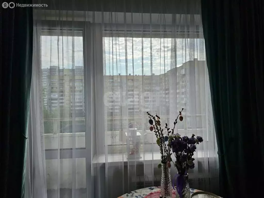 3-комнатная квартира: Омск, улица 20 лет РККА, 61 (75 м) - Фото 0