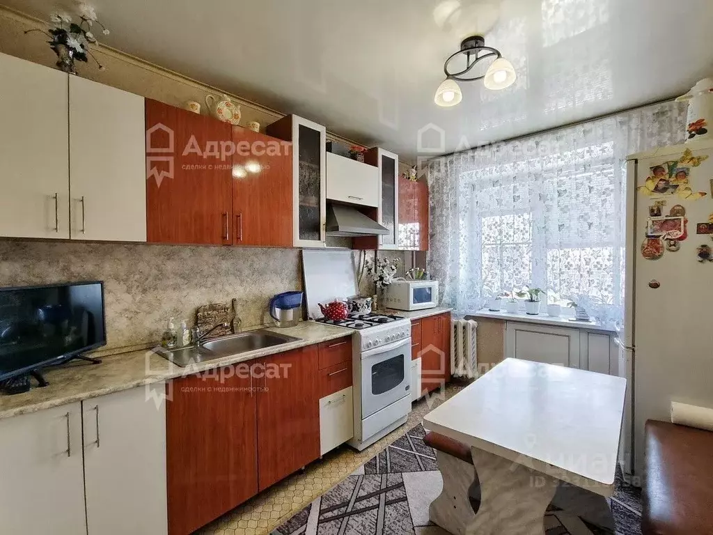 3-к кв. Волгоградская область, Волгоград ул. Маршала Еременко, 68 ... - Фото 2