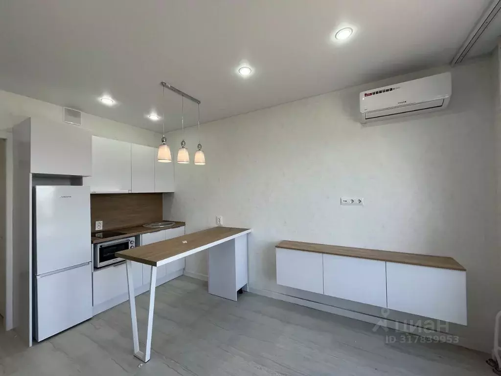 Студия Татарстан, Казань ул. Анаса Тазетдинова, 7к1 (22.0 м) - Фото 1