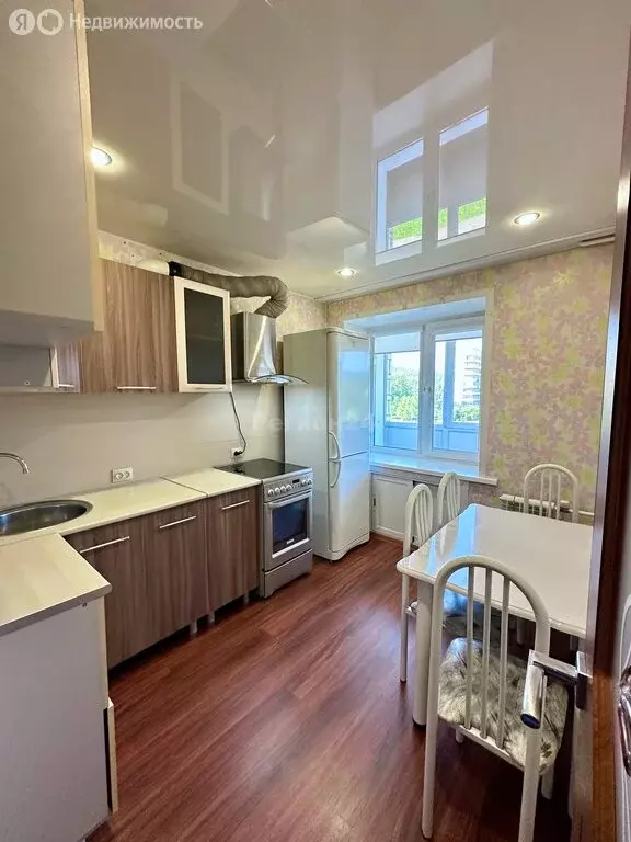 2-комнатная квартира: Зеленогорск, улица Бортникова, 16 (47 м) - Фото 1
