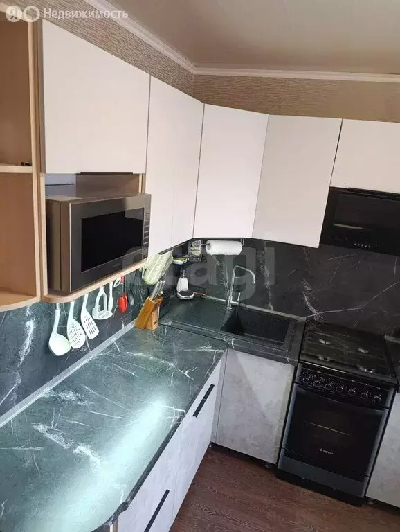 2-комнатная квартира: Нижний Тагил, улица Хохрякова, 22 (49.2 м) - Фото 2