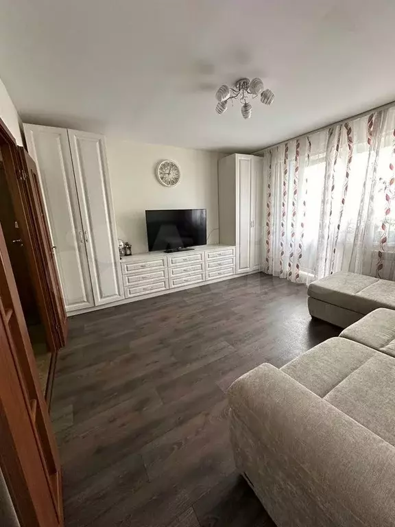 4-к. квартира, 86 м, 9/10 эт. - Фото 1