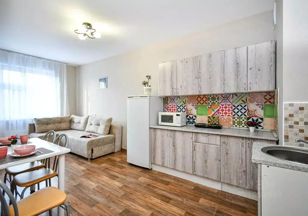 3-к кв. Красноярский край, Красноярск Северный мкр, пер. ... - Фото 1