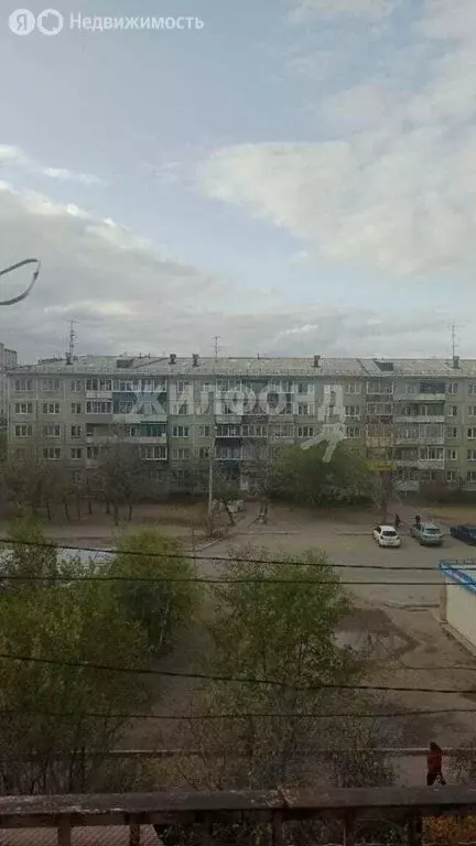 3-комнатная квартира: 5-й микрорайон, 30 (58.7 м) - Фото 1