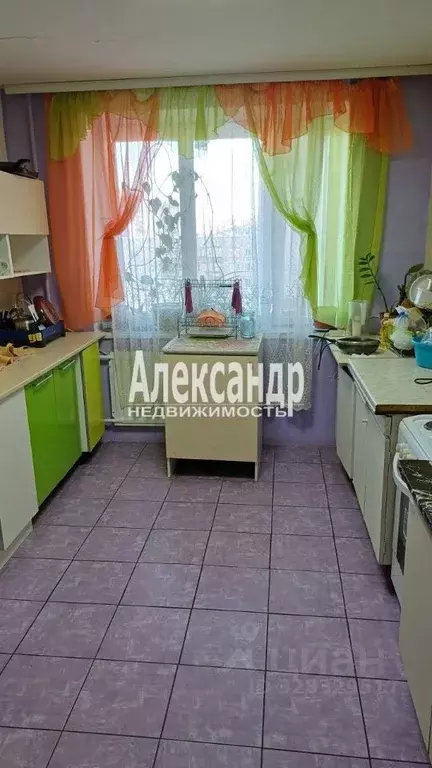 Комната Санкт-Петербург Будапештская ул., 71к4 (132.8 м) - Фото 0