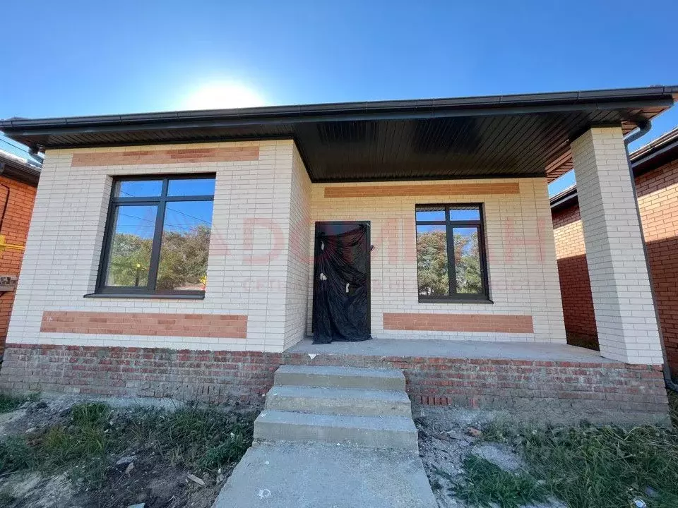 Дом в Ростовская область, Ростов-на-Дону Гулкий пер. (100 м) - Фото 1