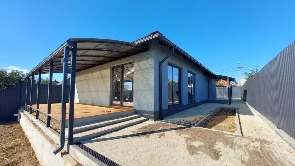 Дом в Краснодарский край, Темрюк ул. Кириллова, 4 (119 м) - Фото 2