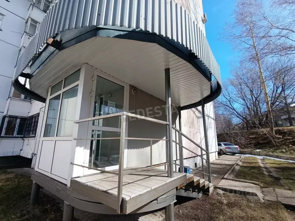 Торговая площадь в Пермский край, Пермь ул. Академика Веденеева, 16 ... - Фото 1