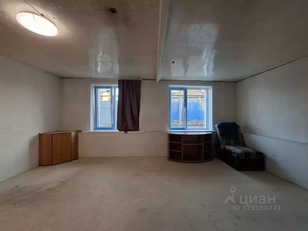 Дом в Астраханская область, Наримановский район, с. Солянка ... - Фото 2